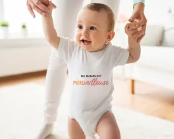 Body bébé personnalisé - Mère-veilleuse|Cadeaux.com Online