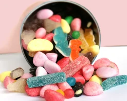 Boîte de bonbons Family Circus - Haribo|Cadeaux.com Discount