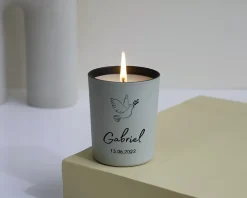 Bougie personnalisée parfumée - Baptême|Cadeaux.com Hot