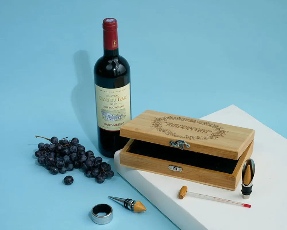 Coffret sommelier personnalisé - 5 accessoires - Bonne dégustation|Cadeaux.com New