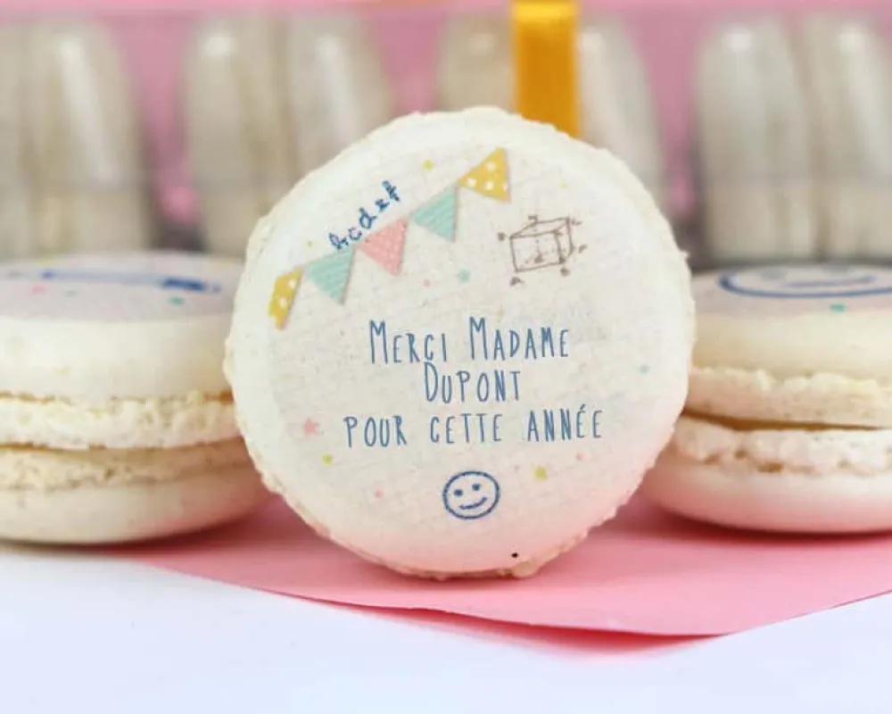 Macarons Personnalisables - Merci Maîtresse, Maître et ATSEM|Cadeaux.com Outlet
