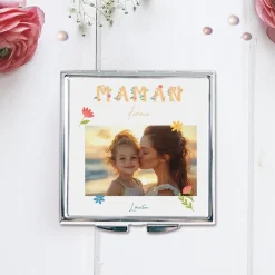 Miroir de sac personnalisable - Amour Fleuri|Cadeaux.com Discount