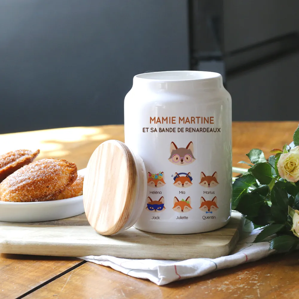Pot à biscuits personnalisé - Mamie Renard et sa meute|Cadeaux.com New